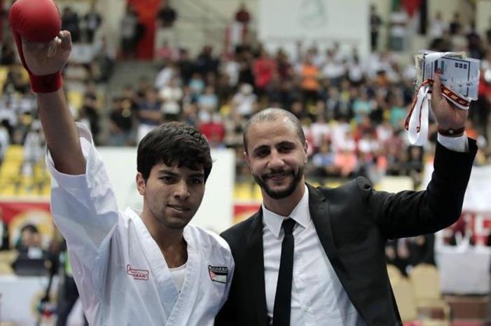 cf971b84695ede2d0d32b934adddc952_718_520_t_t_f