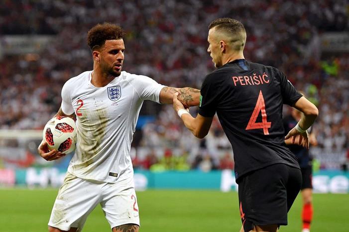 kyle-walker-ivan-perisic-croatia-england-11072018_1vehw6u2iul417rb5uur5mn7h
