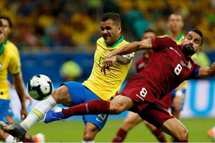 138-133810-brazil-venzuela-copa-america-12-case_700x400