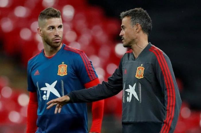 إنريكي : أتمنى هذا الأمر لراموس بعد وداع ريال مدريد 7_2