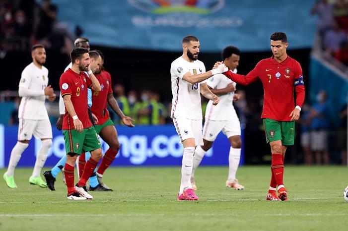 cristiano-ronaldo-karim-benzema-portugal-france-euro-2020-23062021_1nvmbbjahy2nt13yjbnm1y8y8a