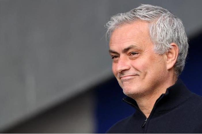 100-000518-germany-national-football-team-tottenham-mourinho_700x400