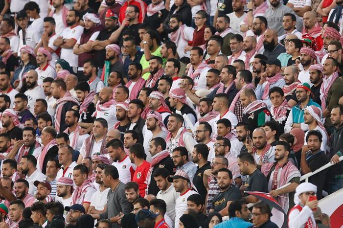 الاتحاد يعلن الموعد الرسمي لعودة الجماهير وآلية بيع التذاكر 60b921336abe3