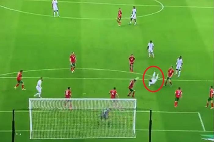 60c078ed42360475ec1b312e