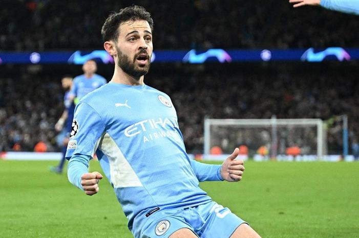 اتفاق سري يقود بيرناردو سيلفا إلى برشلونة 20220426_Bernardo_Silva