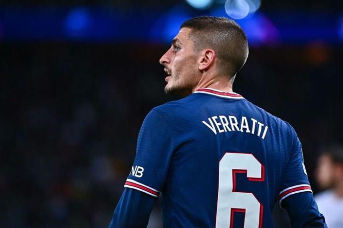 فيراتي: لم أتخيل الفوز بالدوري الفرنسي 8 مرات 160114Image1-1180x677_d