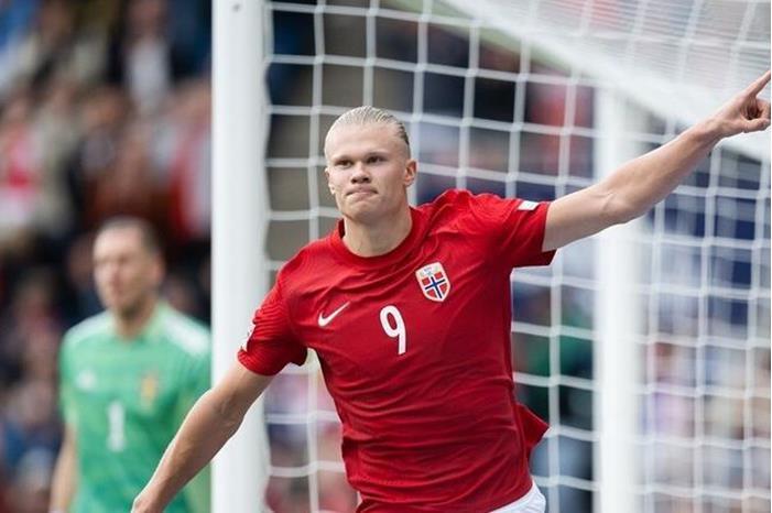 هالاند يقود النرويج للفوز على السويد في دوري الأمم الأوروبية 62a63a854c59b71a4038d460