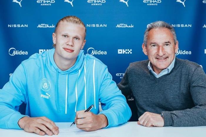 رسميا.. مانشستر سيتي يعلن وصول إيرلينج هالاند mkandeel2_124_60