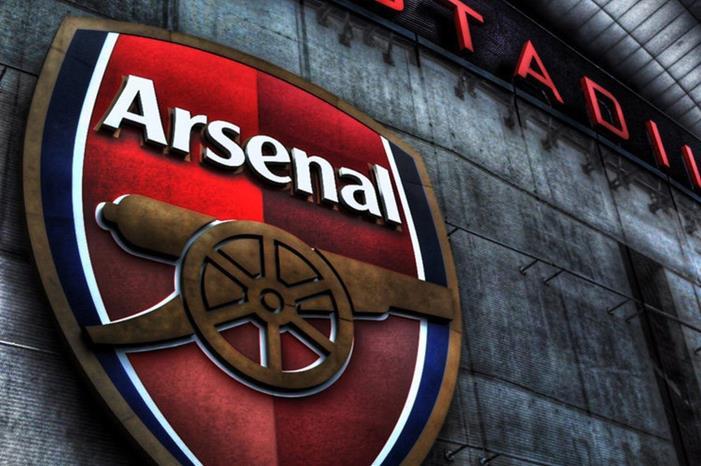 آرسنال يحسم أولى صفقاته الصيفية 1618995793