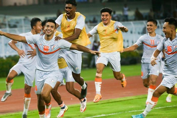 الهند تخوض مواجهة حاسمة في التصفيات الآسيوية Afghanistan-v-India-Group-D-(5)