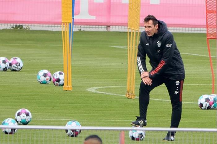 الهداف التاريخي لكأس العالم كلوزه يتولى أول مهمة تدريبية 62acd38e4c59b73b194d2dce