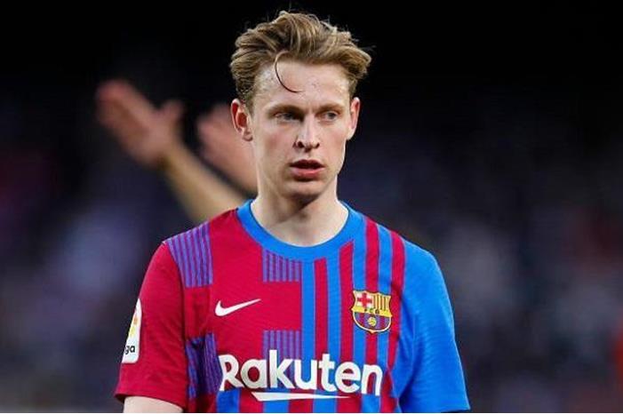 خطوة واحدة تفصل دي يونج عن مسرح الأحلام 163-112733-barcelona-laporta-frenkie-de-jong-soler_700x400
