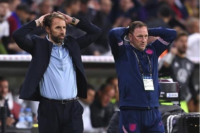 الاتحاد الإنكليزي يجدد الثقة في ساوثغيت رغم النتائج المخيبة في دوري أمم أوروبا 62b1fba04c59b7445715b375