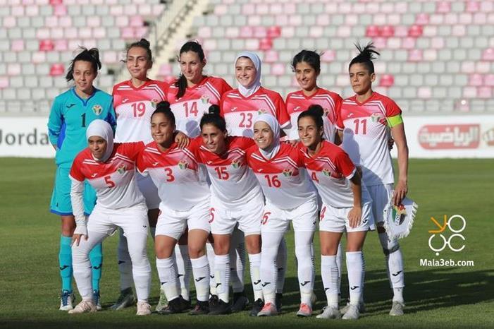 المنتخب الوطني النسوي يختتم تدريباته في عمان .. ويغادر إلى رومانيا 241977106_2088163094655803_6910358425102475390_n