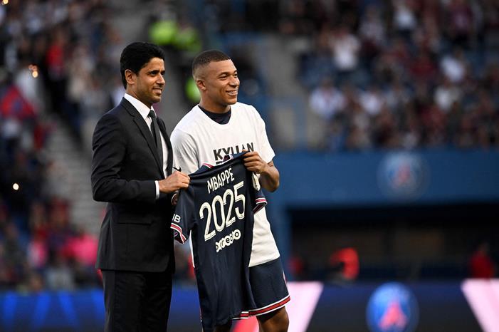 AFP_32AP8BZ-1653159870