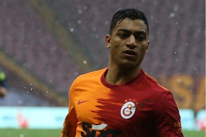 في ظل أزمة غلطة سراي.. هل يعود مصطفى محمد إلى الزمالك؟ 62b5aca742360407c50216f5