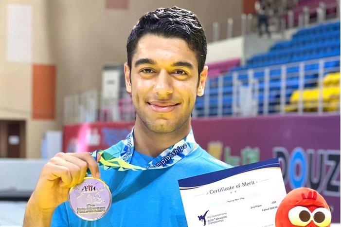 4bbfc7f9922a126b0238ff6e149f9ff5