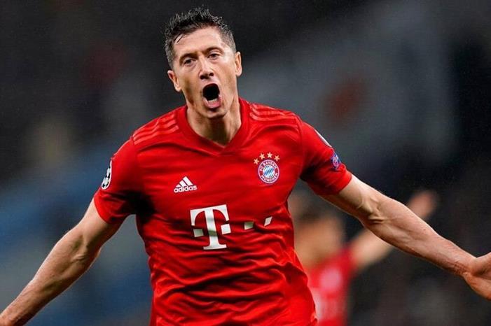 بايرن ميونخ يطلب 60 مليون يورو لبيع ليفاندوفسكي Lewandowski-13