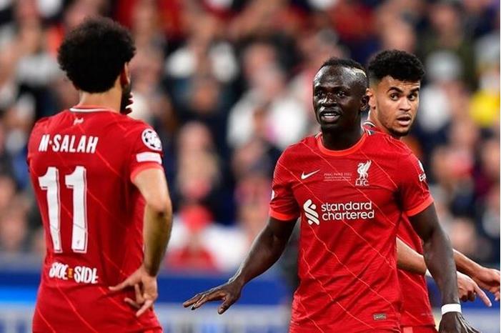 وكيل ماني: الشائعات حول راتبه في ليفربول كاذبة 62b76b284c59b73503111ab3