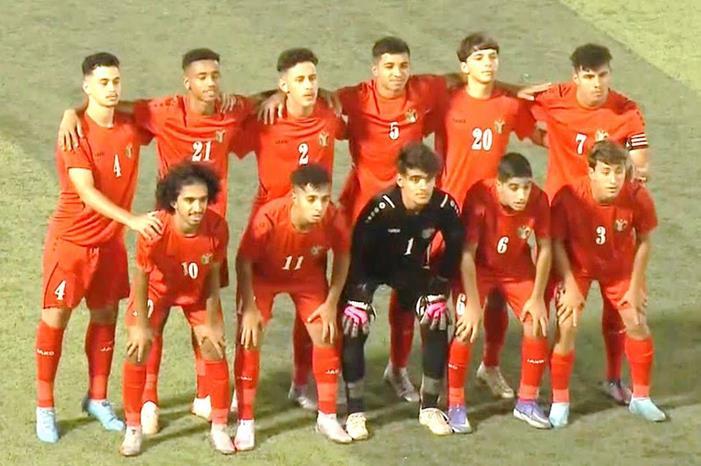 المنتخب الوطني يبدأ تحضيراته لمواجهة شقيقه السوري بنصف نهائي غرب آسيا 62b8bb8d5d094