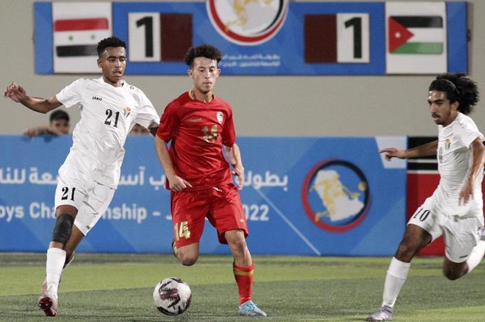 منتخب الناشئين يتأهل لنهائي غرب اسيا 62bb78c923bd3