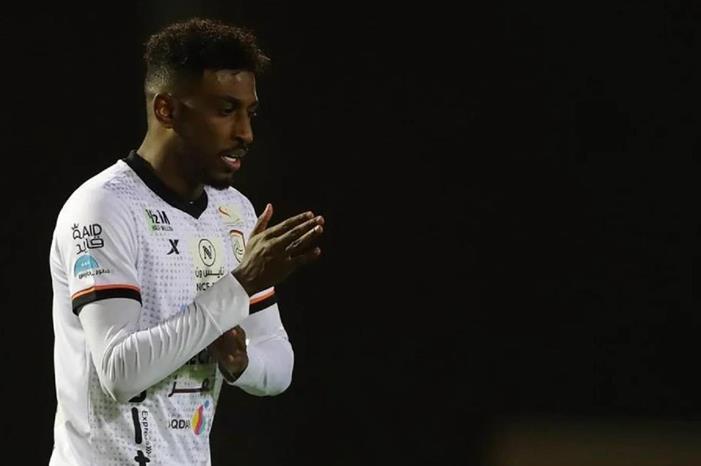 اتحاد جدة مهدد بالإيقاف عن القيد لفترتين wq