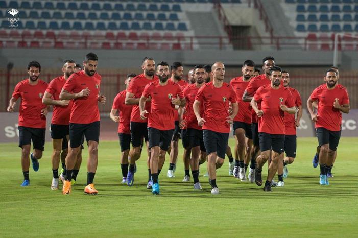 النشامى يخوضون التصفيات بالألوان البيضاء وبحضور الجماهير 0L5A0581