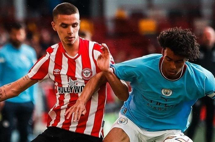 نجل بيكام ينضم لفريق برنتفورد الثاني main_image648e08f972b87