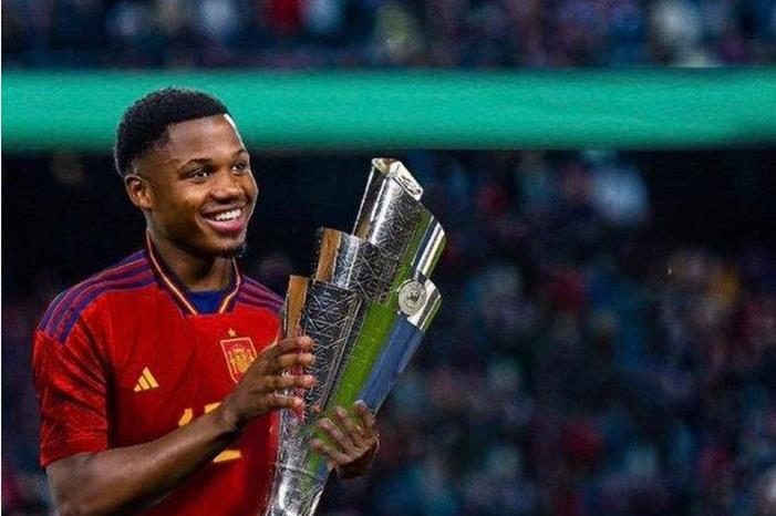 mhmed_aziz_january_1_1_2019_january_koo_1_ahmed_hassan_fy74oovxsaueakl