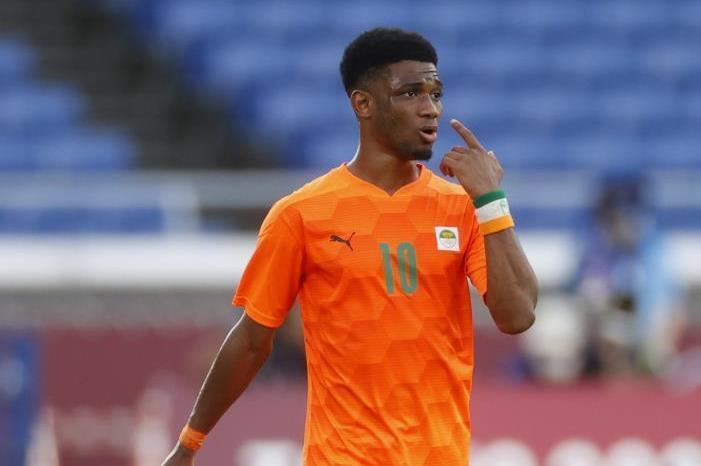 reuters_2021-07-22_2021-07-22t090823z_1671353538_sp1eh7m0pdwml_rtrmadp_3_olympics-2020-fbl-m-team11-gpd-000200_reuters