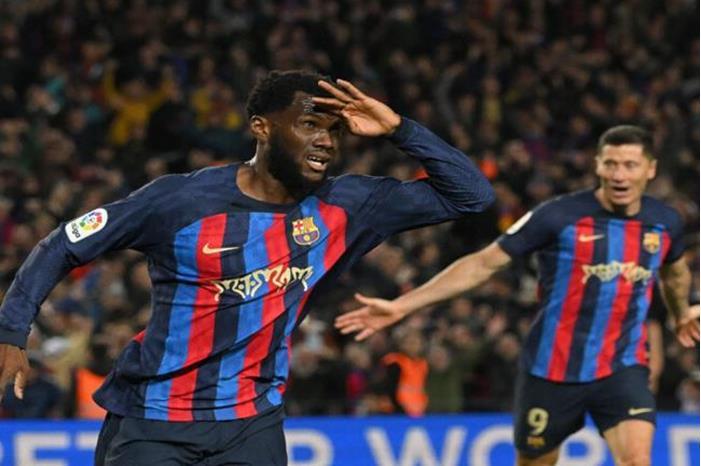 تفاصيل عرض الأهلي السعودي لضم نجم  برشلونة 649c4ce14236046ca656360c