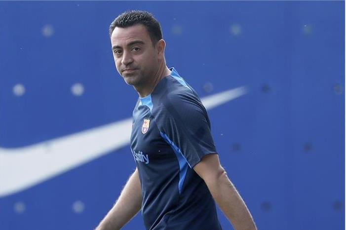 تشافي: تحدثت مع ميسي.. ولدينا أولويات أخرى epa_soccer_2023-06_2023-06-03_2023-06-03-10670215_epa