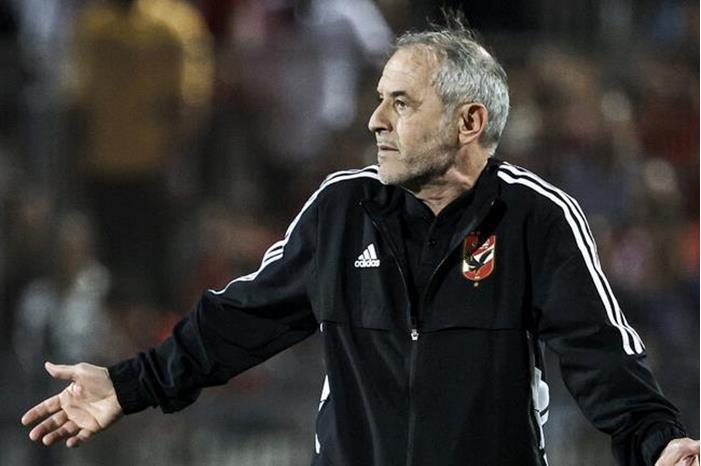 صحفي يثير السخرية بسؤاله لمدرب الأهلي المصري عقب مواجهة الوداد (فيديو) 647d95314c59b7226c027aa8