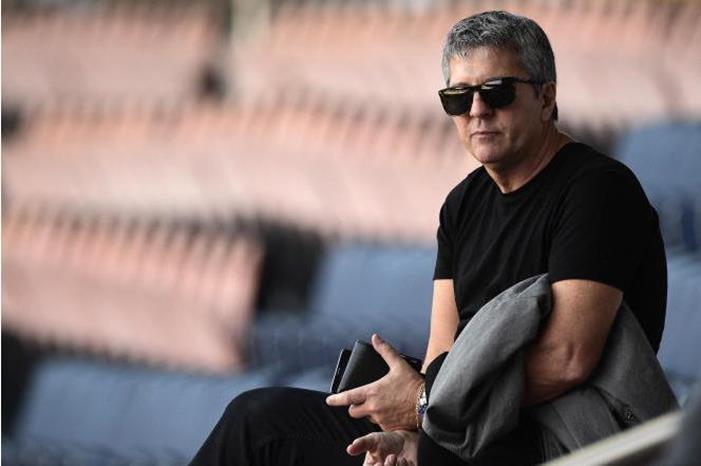 هل هي ضربة للهلال؟.. والد ميسي: نجلي يريد برشلونة mkandeel2_129_210