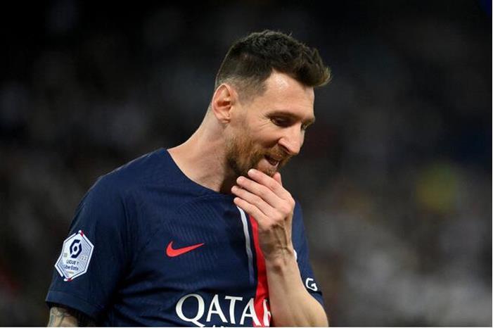 ميسي يحسم مستقبله بقرار يصدم الهلال.. موعد الإعلان الرسمي 64803ef1423604266177cded (1)