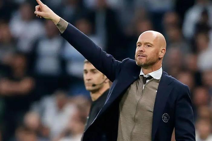 ايريك-تين-هاغ-مدرب-اياكس-امستردام-1