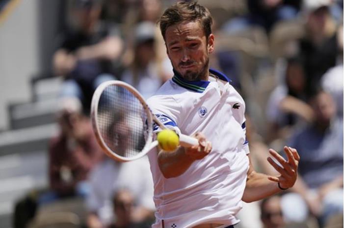 666b11ff423604077b1c3c8b