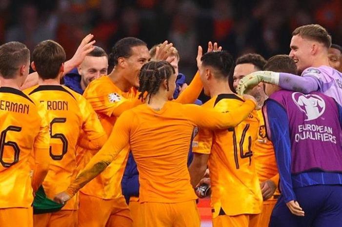 thumbs_b_c_52fff6c59dce6ff9beac60c6babc5673