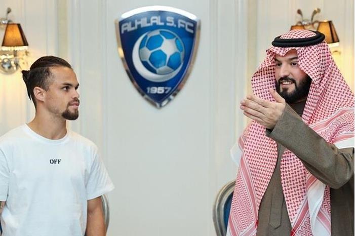 6675836e4c59b74163412e58