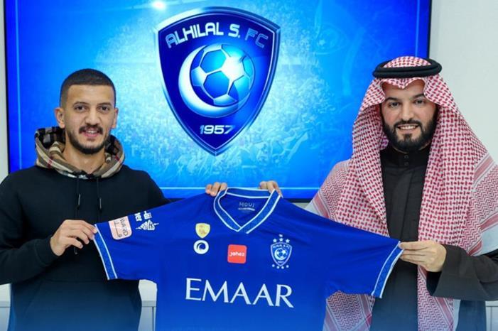 الهلال يوافق على طلب لاعبه عبد الاله المالكي عبد-الإله-المالكي-وفهد-بن-نافل1642804184