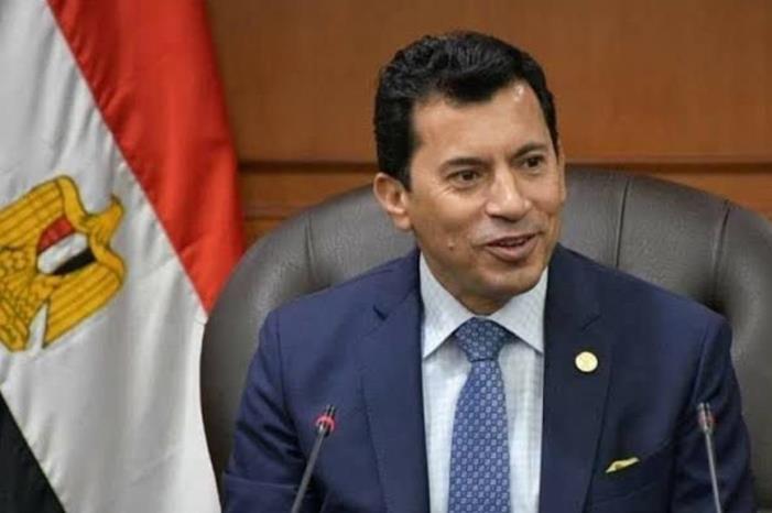 17001705905507202312180444154415