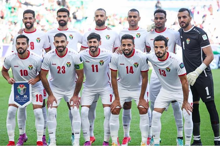 مواجهة حاسمة للنشامى أمام طاجيكستان غداً 421010112_1390093334979105_3892410385244573079_n