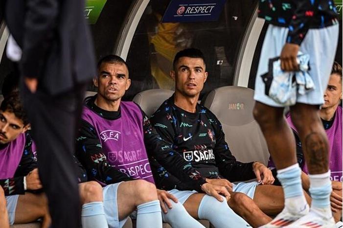 6664aa294c59b77bdf721287