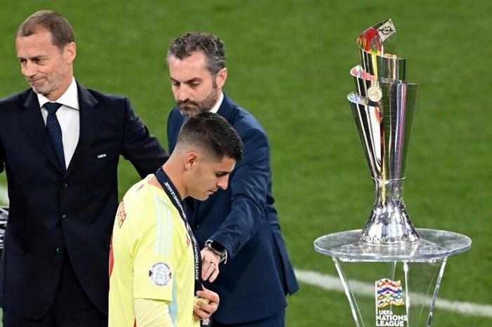 685b01b34236043bc45b96a0 (1)