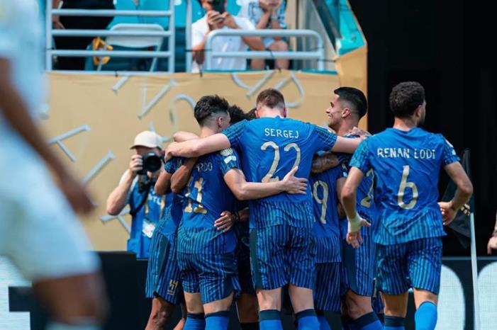 استبعاد لاعب الهلال قبل مباراة باتشوكا المكسيكي في مونديال الأندية .. "أزمة مستمرة" Screenshot 2025-06-26 114720