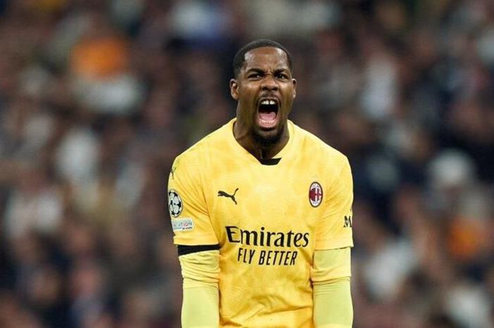 مايك ماينان