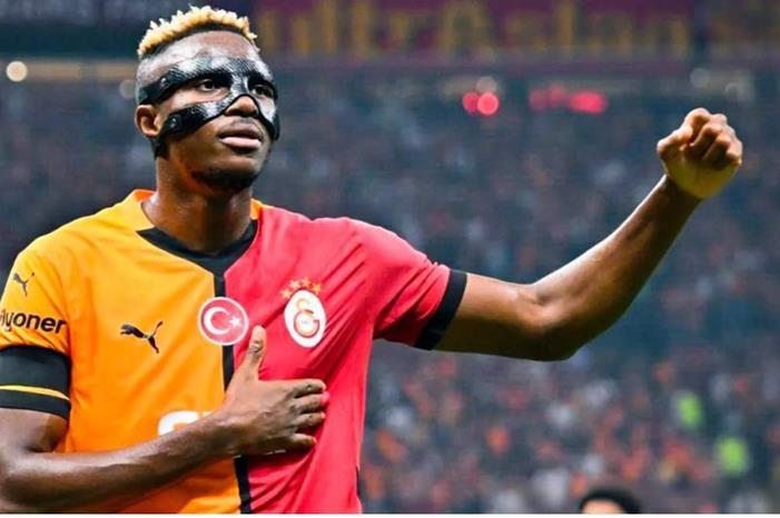 انهيار صفقة أوسيمين .. صدمة في الهلال تفسد المفاوضات Screenshot 2025-06-06 141144