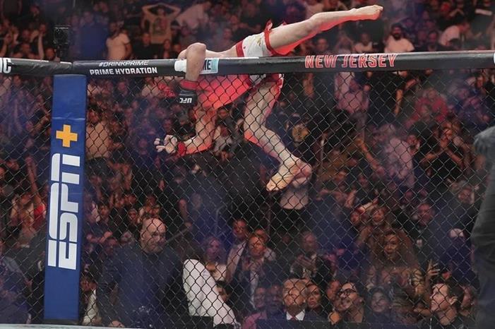 6845801b42360402cd4283e8