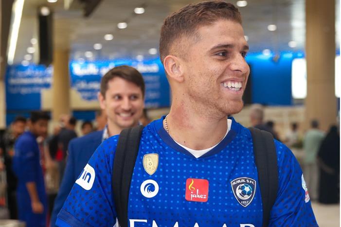 408491-جوستافو-كويلار--2