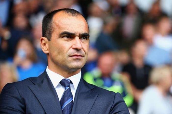 مدرب بلجيكا يراهن على فوز نجميه بالكرة الذهبية Roberto-Martinez